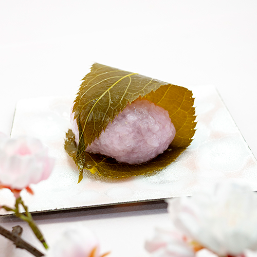 桜餅 ｜ 伊勢の和洋菓子専門店 紅谷